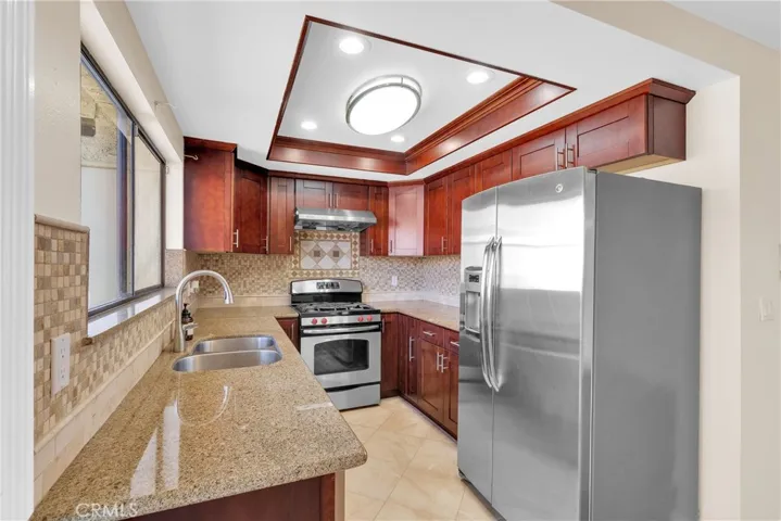 27937 Ridgebluff Court, Rancho Palos Verdes, California 90275