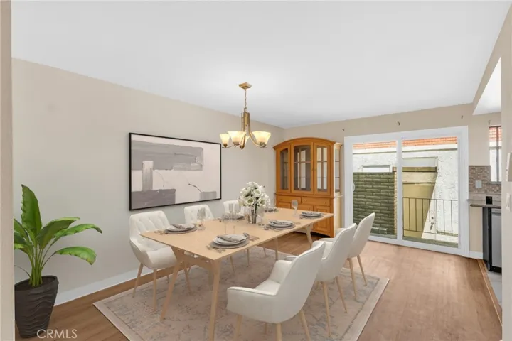 virtual staged dinning room