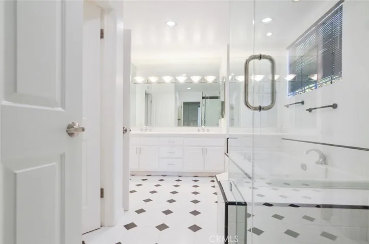 22747 Brandywine Drive, Calabasas, California 91302