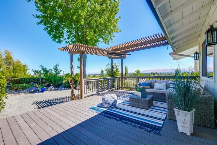 21830 Terrace Drive, Cupertino, California 95014