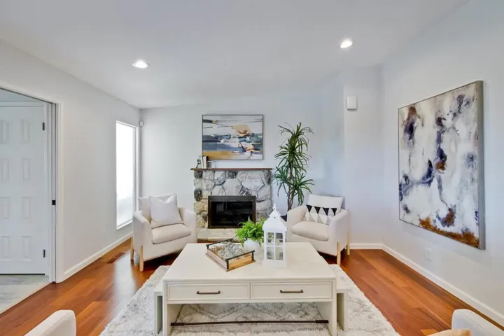 21830 Terrace Drive, Cupertino, California 95014