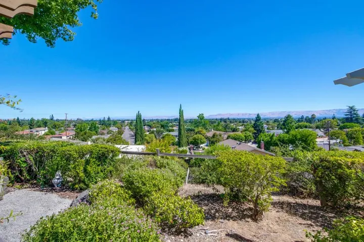 21830 Terrace Drive, Cupertino, California 95014