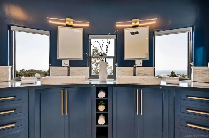 2002 Cordero Rd, Del Mar, California 92014