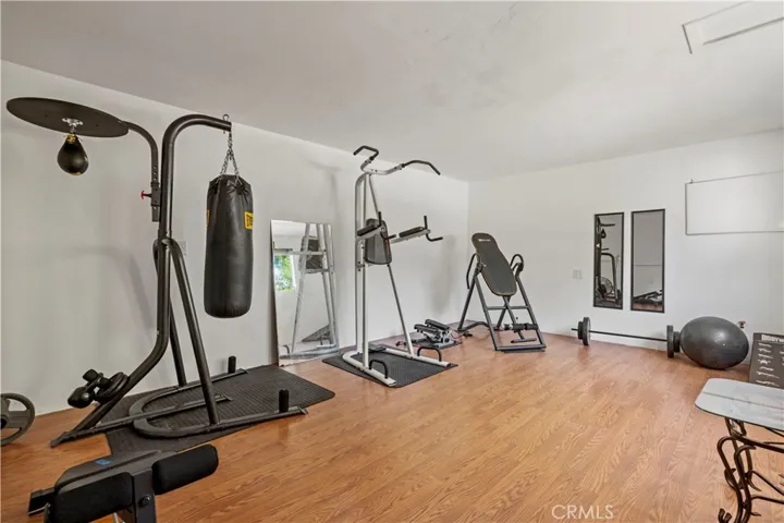 20540 Keswick Street, Winnetka, California 91306