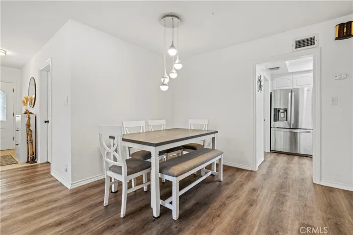 20540 Keswick Street, Winnetka, California 91306
