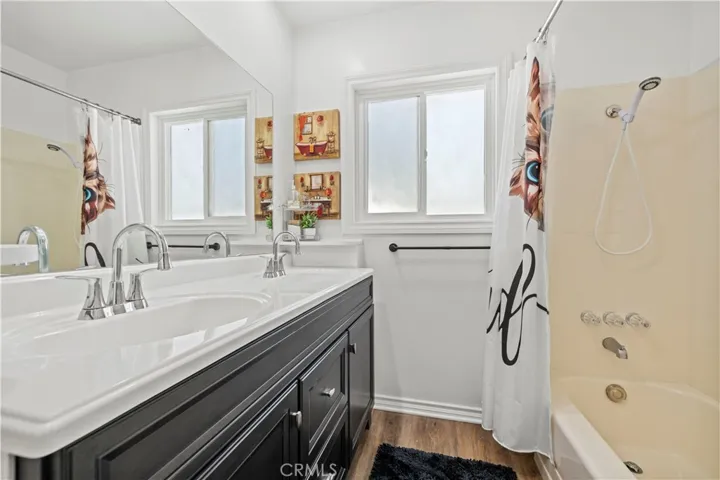 20540 Keswick Street, Winnetka, California 91306