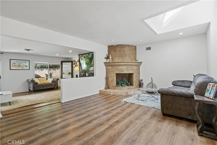 20540 Keswick Street, Winnetka, California 91306