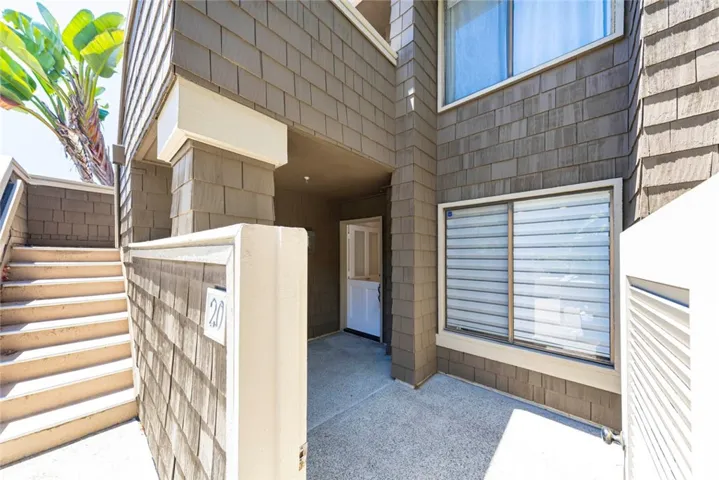 20 Sea Island Drive, Newport Beach, California 92660