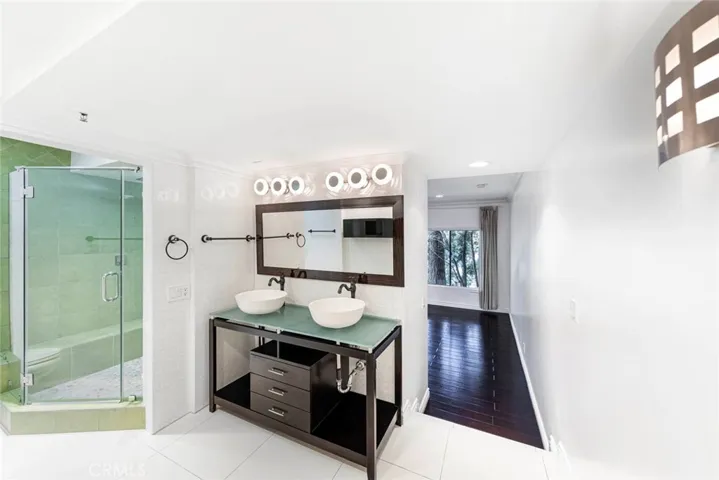 20 Sea Island Drive, Newport Beach, California 92660