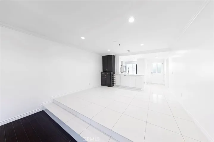 20 Sea Island Drive, Newport Beach, California 92660