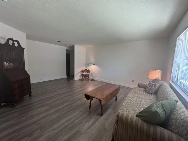 466 Vineyard Pl, Pleasanton, California 94566
