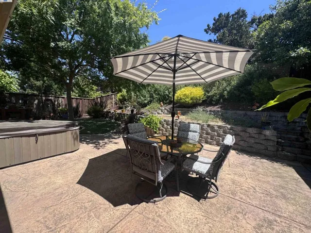466 Vineyard Pl, Pleasanton, California 94566