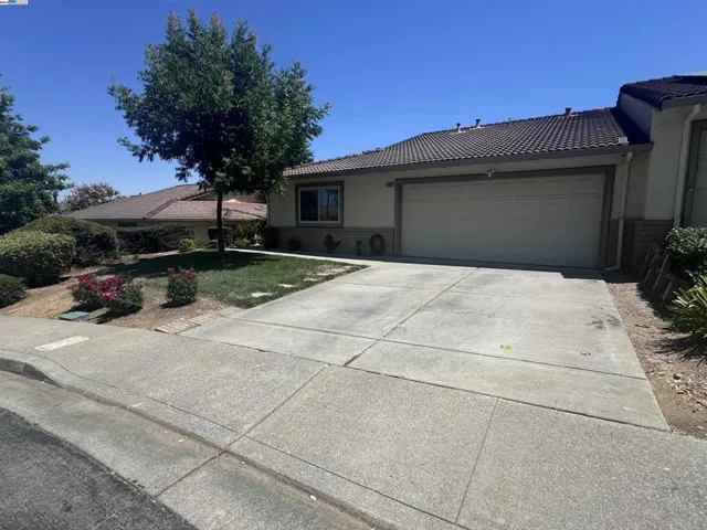 466 Vineyard Pl, Pleasanton, California 94566