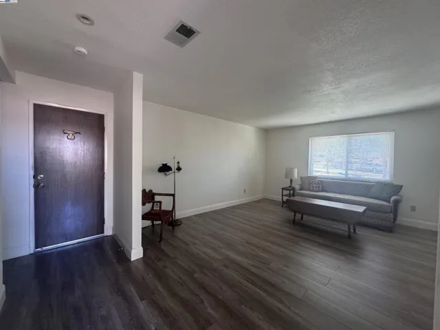 466 Vineyard Pl, Pleasanton, California 94566