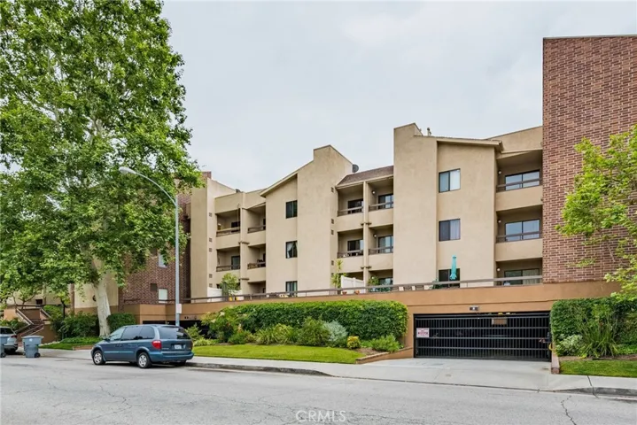 424 Oak Street 224, Glendale, California 91204