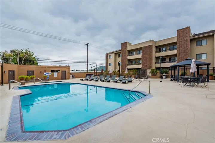 424 Oak Street 224, Glendale, California 91204