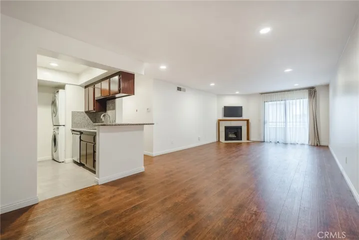 424 Oak Street 224, Glendale, California 91204