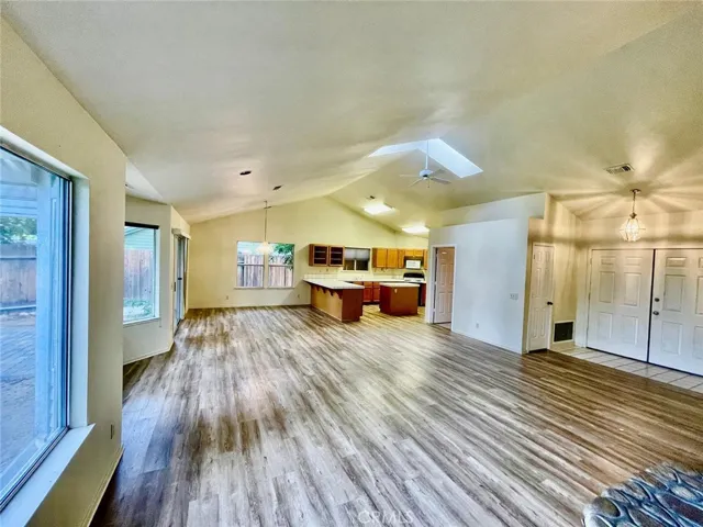 2381 Navajo Circle, Bishop, California 93514