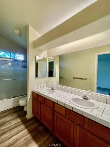 2381 Navajo Circle, Bishop, California 93514