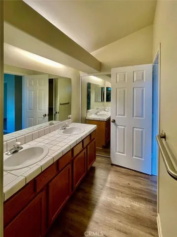 2381 Navajo Circle, Bishop, California 93514