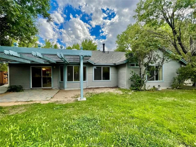 2381 Navajo Circle, Bishop, California 93514