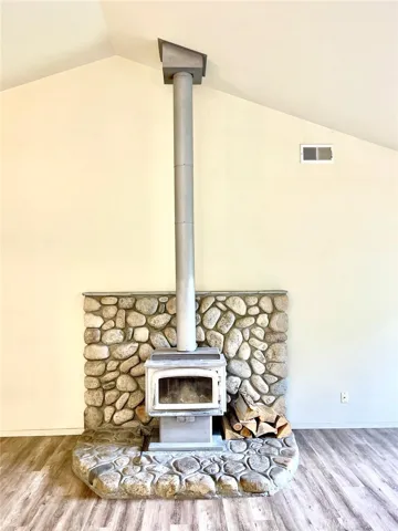 2381 Navajo Circle, Bishop, California 93514