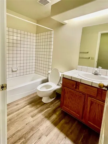 2381 Navajo Circle, Bishop, California 93514