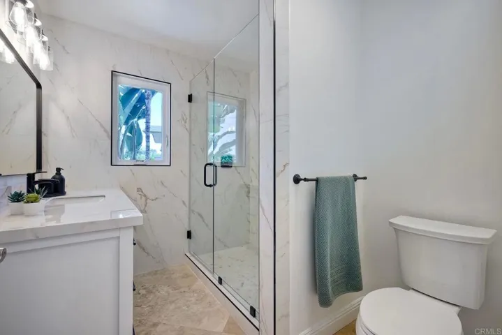 4190 Sunnyhill Drive, Carlsbad, California 92008