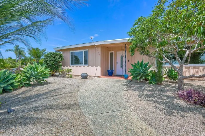 4190 Sunnyhill Drive, Carlsbad, California 92008