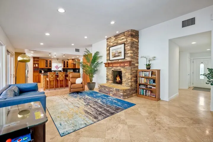 4190 Sunnyhill Drive, Carlsbad, California 92008