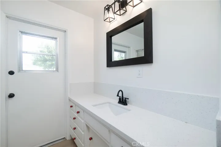 1511 Marie Street, Corona, California 92879
