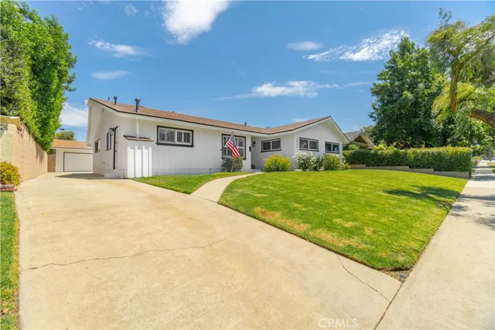 1511 Marie Street, Corona, California 92879