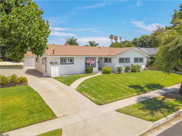 1511 Marie Street, Corona, California 92879