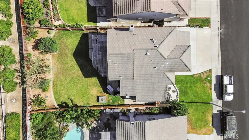 5000 sq ft lot