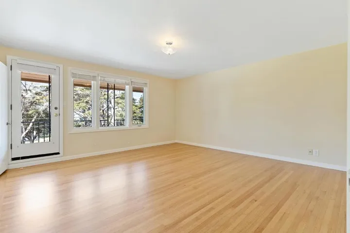1986 36th Avenue, San Francisco, California 94116