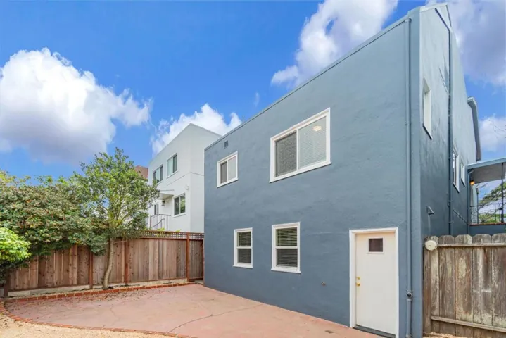 1986 36th Avenue, San Francisco, California 94116