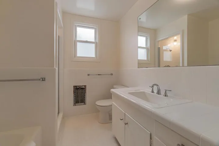 1986 36th Avenue, San Francisco, California 94116