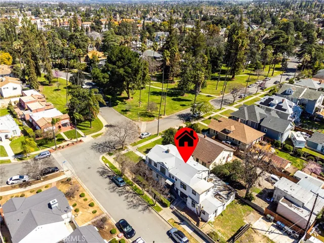 102 Parkwood Drive, Redlands, California 92373
