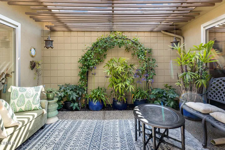 1225 N Granda Ave #6 011-mls