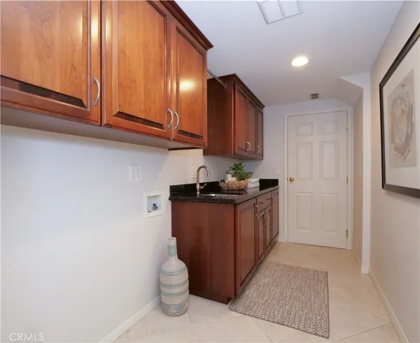 16681 Baruna Lane, Huntington Beach, California 92649