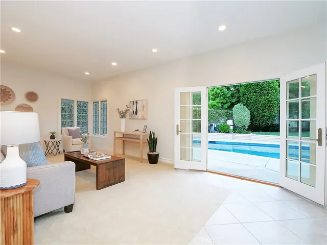16681 Baruna Lane, Huntington Beach, California 92649