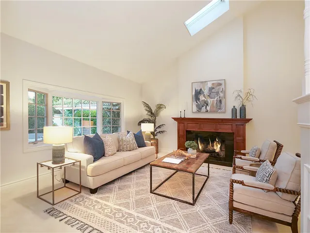 16681 Baruna Lane, Huntington Beach, California 92649