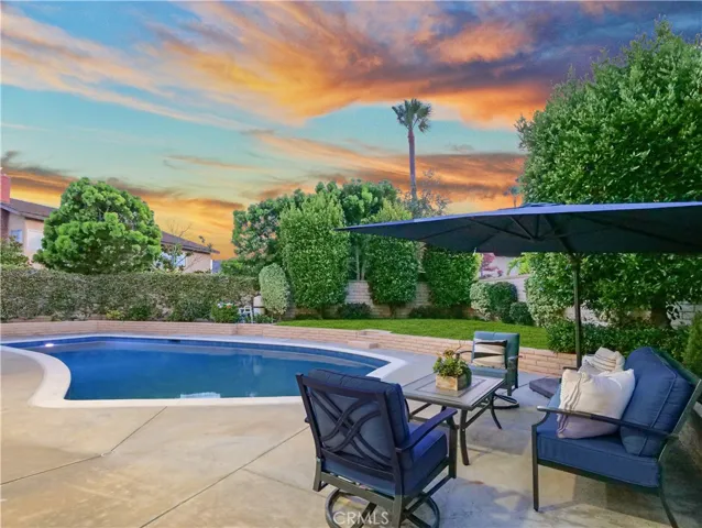16681 Baruna Lane, Huntington Beach, California 92649