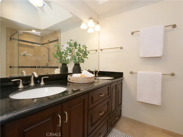 16681 Baruna Lane, Huntington Beach, California 92649