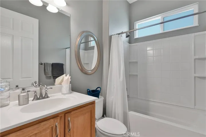 10686 Archerwill Road, Apple Valley, California 92308