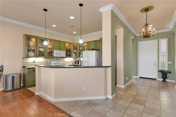 10686 Archerwill Road, Apple Valley, California 92308