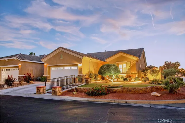 10686 Archerwill Road, Apple Valley, California 92308