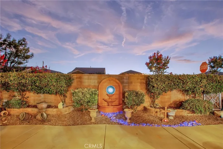 10686 Archerwill Road, Apple Valley, California 92308
