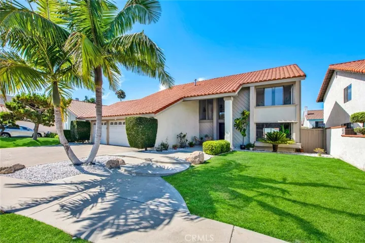 Absolutely Stunning 4 Bedroom, 2.5 Bath Woodsite Home!