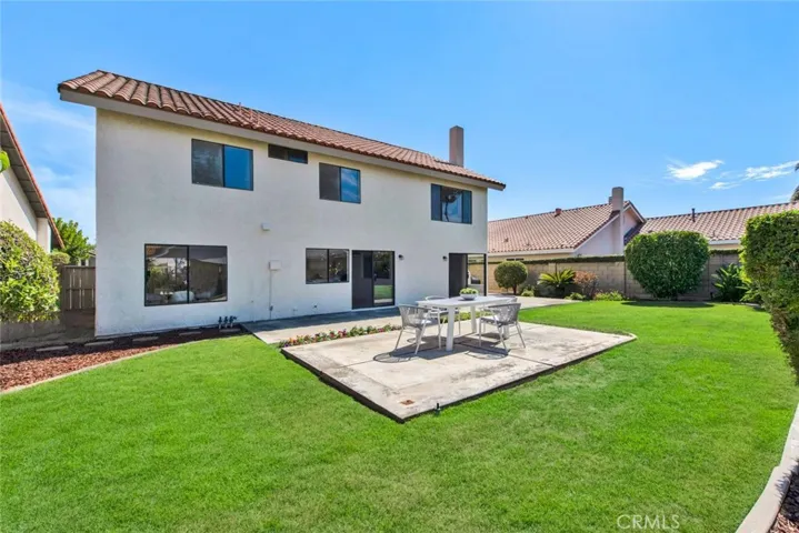 11177 Mcgee River Circle, Fountain Valley, California 92708